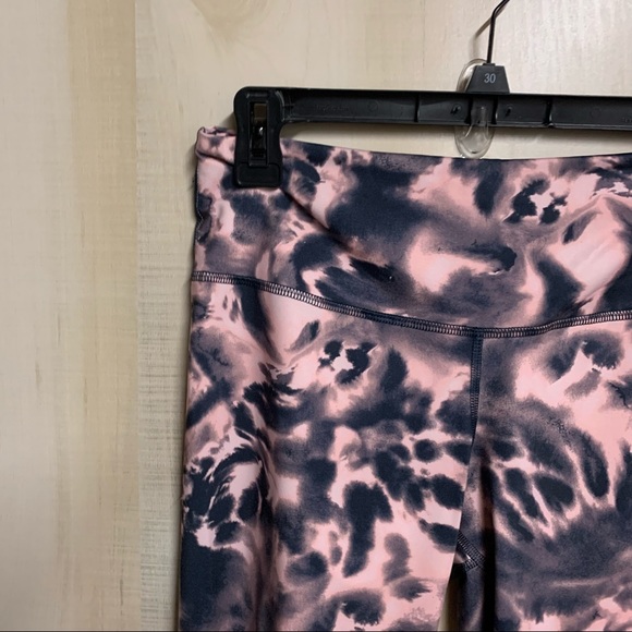 Zella Spray Dye Live In Leggings Size Medium - Picture 4 of 7